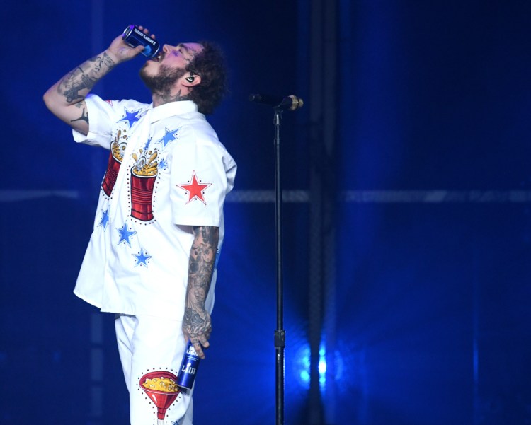 ATLANTA, GA - FEBRUARY 01: Post Malone performs at Super Bowl Music Fest at State Farm Arena on February 1, 2019 in Atlanta, Georgia. (Photo: Kevin Winter/Getty)