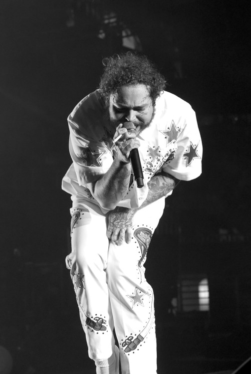 ATLANTA, GA - FEBRUARY 01: Post Malone performs at Super Bowl Music Fest at State Farm Arena on February 1, 2019 in Atlanta, Georgia. (Photo: Kevin Mazur/Getty)