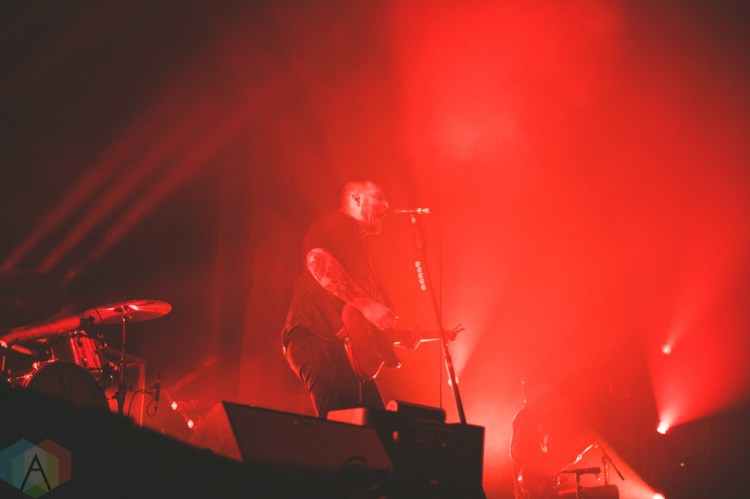 CHICAGO, IL - FEBRUARY 05: Thrice performs at Aragon Ballroom in Chicago on February 05, 2019. (Photo: Rob Haberman/Aesthetic Magazine)