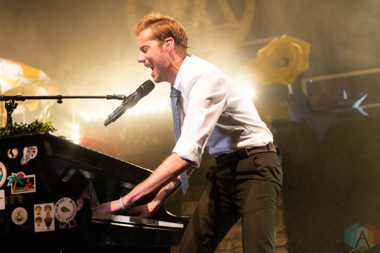 CHICAGO, IL - MARCH 02: Andrew McMahon performs at the Riviera Theatre in Chicago on March 02, 2019. (Photo: Katie Kuropas/Aesthetic Magazine)