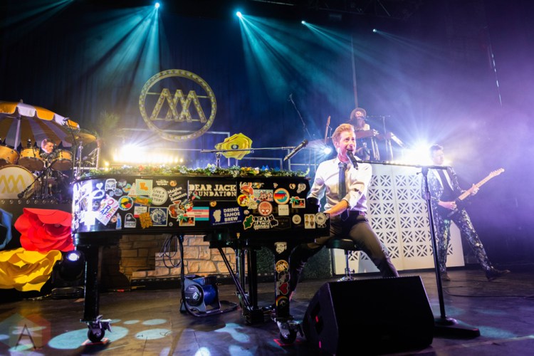 CHICAGO, IL - MARCH 02: Andrew McMahon performs at the Riviera Theatre in Chicago on March 02, 2019. (Photo: Katie Kuropas/Aesthetic Magazine)