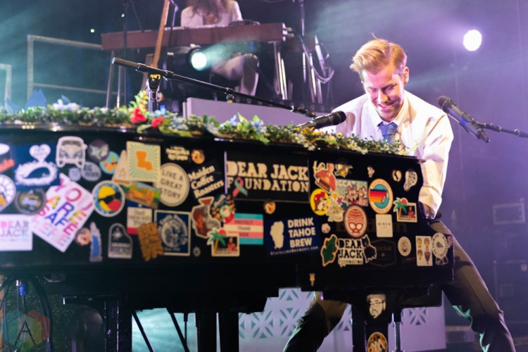 CHICAGO, IL - MARCH 02: Andrew McMahon performs at the Riviera Theatre in Chicago on March 02, 2019. (Photo: Katie Kuropas/Aesthetic Magazine)