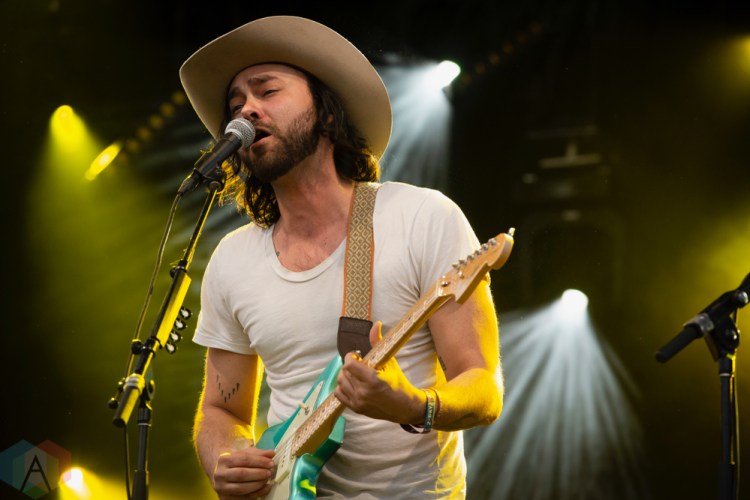 TEMPE, AZ - MARCH 03: Shakey Graves performs at Innings Festival in Tempe, Arizona on March 03, 2019. (Photo: Tony Contini/Aesthetic Magazine)
