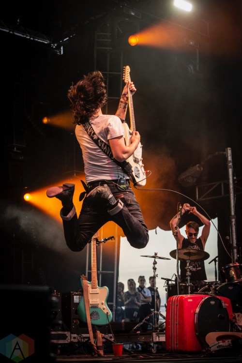TEMPE, AZ - MARCH 03: Shakey Graves performs at Innings Festival in Tempe, Arizona on March 03, 2019. (Photo: Tony Contini/Aesthetic Magazine)