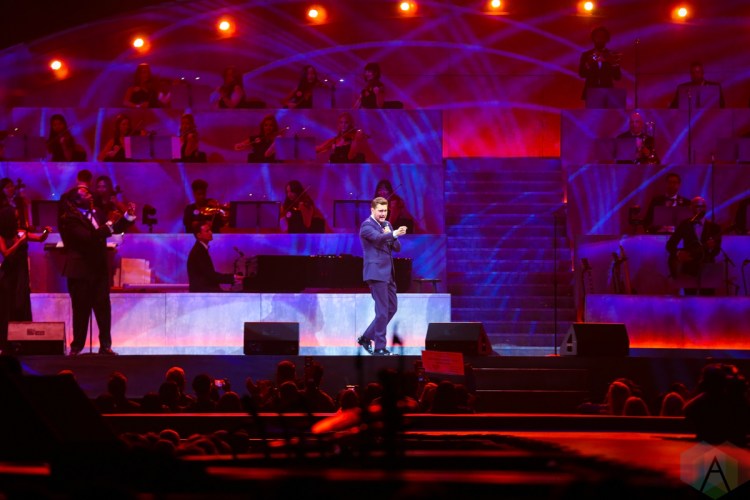 LOS ANGELES, CA - APRIL 02: Michael Buble performs at Staples Center in Los Angeles on April 02, 2019. (Photo: Melanie Escombe/Aesthetic Magazine)