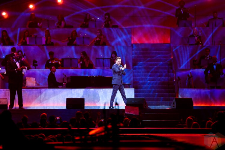 LOS ANGELES, CA - APRIL 02: Michael Buble performs at Staples Center in Los Angeles on April 02, 2019. (Photo: Melanie Escombe/Aesthetic Magazine)
